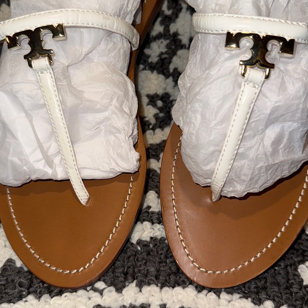 Tory Burch Women's White with gold T emblem Sandals
